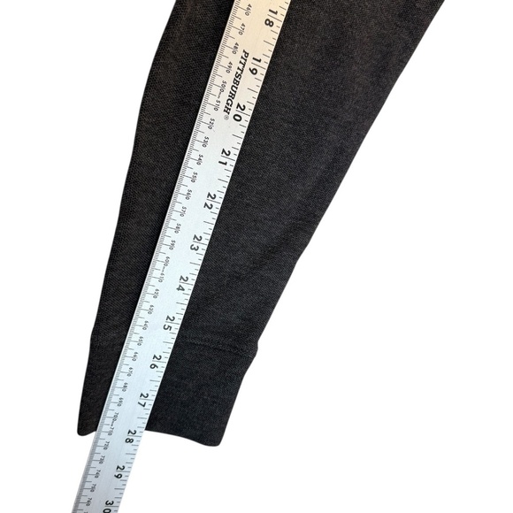 Vineyard Vines UGA Gray Long Sleeve Quarter Zip Top Women's Size Small - Picture 6 of 8